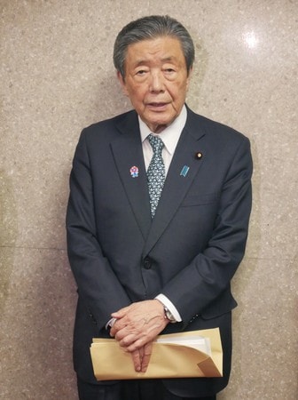【自民幹事長】ガソリン値下げ、5月中に　前倒し目指す